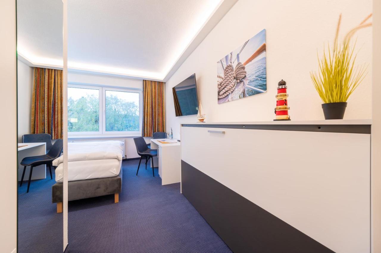 Hotel Mukran Засниц Экстерьер фото