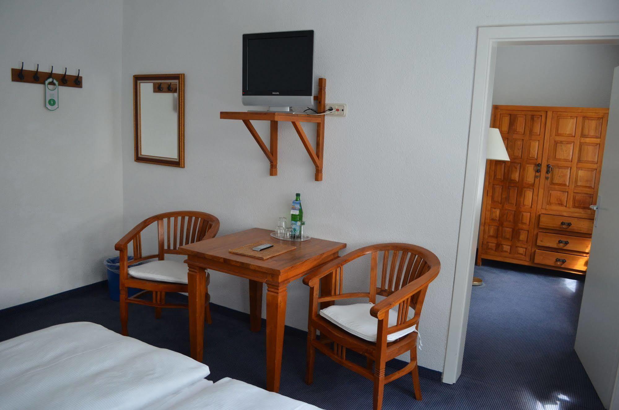Hotel Mukran Засниц Экстерьер фото